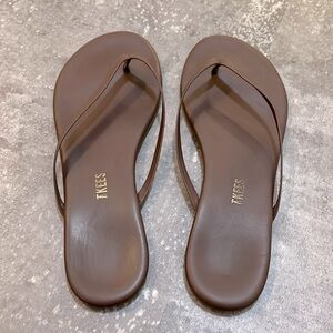 Tkees sandals, used but in great condition, nice brownish color.